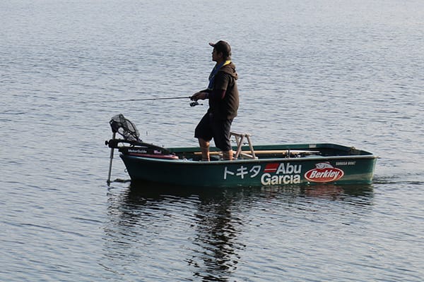 フィッシングツアー18in亀山湖 Deps Official Hp デプス 公式hp